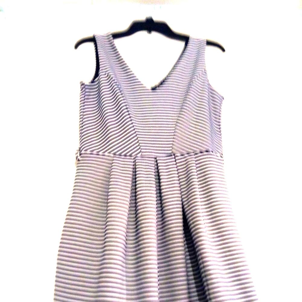 POOF COUTURE Women Blue & white striped Skater E5
